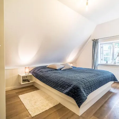 Altes Schulmeisterhaus 2 別荘