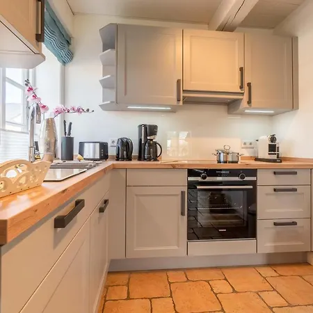 Altes Schulmeisterhaus 2 Oevenum