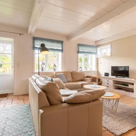 Altes Schulmeisterhaus 2 Oevenum